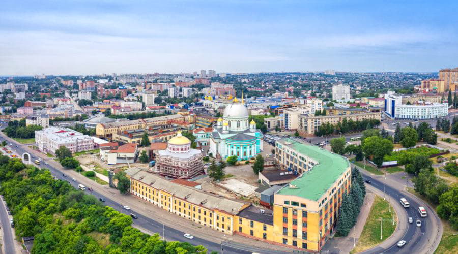 Bästa biluthyrningserbjudanden i Kursk